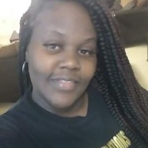 Meet your Posher, Tamela